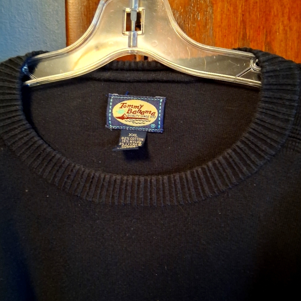 Tommy Bahama rich Black Men's Sweater